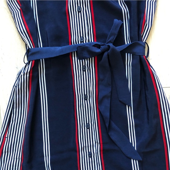 Tommy Hilfiger Sleeveless Button Up Dress in Navy Size S - Picture 2 of 14